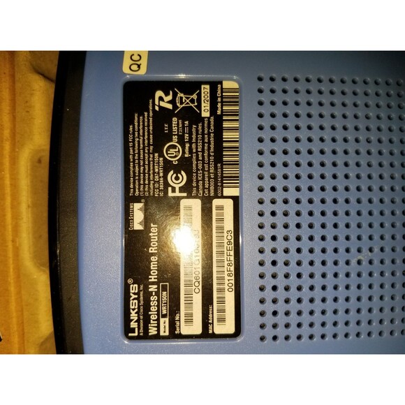 Linksys WRT150N Wireless-N Router 3x RangeMark 9x SpeedMark Cisco Home Network - Picture 2 of 4